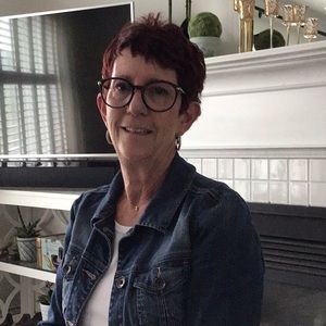 Meet your Posher, Robin